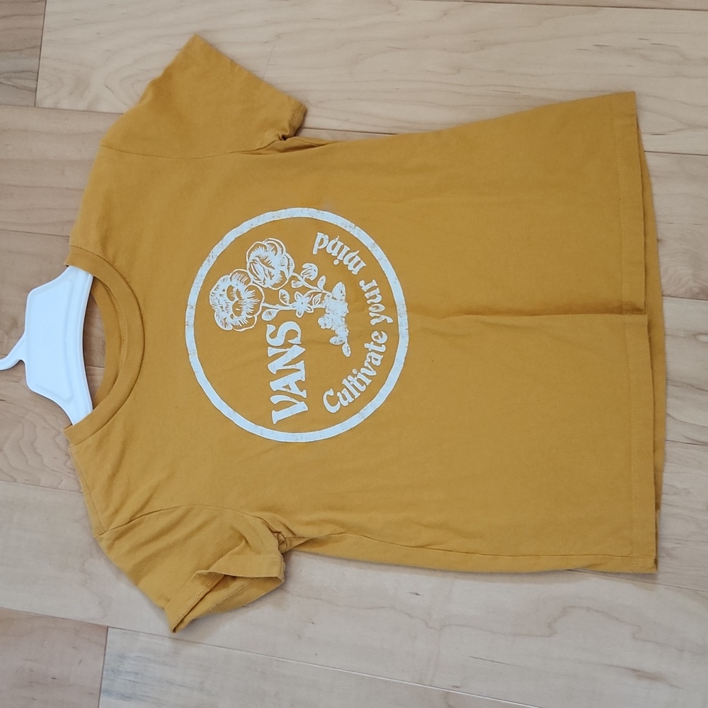 Womens size extra small vans yellow shirt